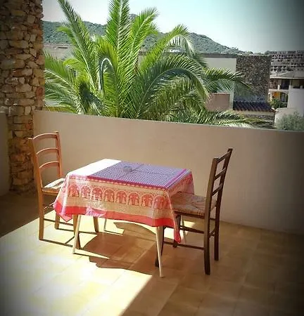 Maison *