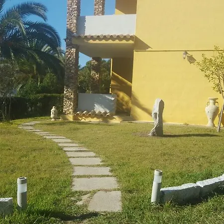 Maison *